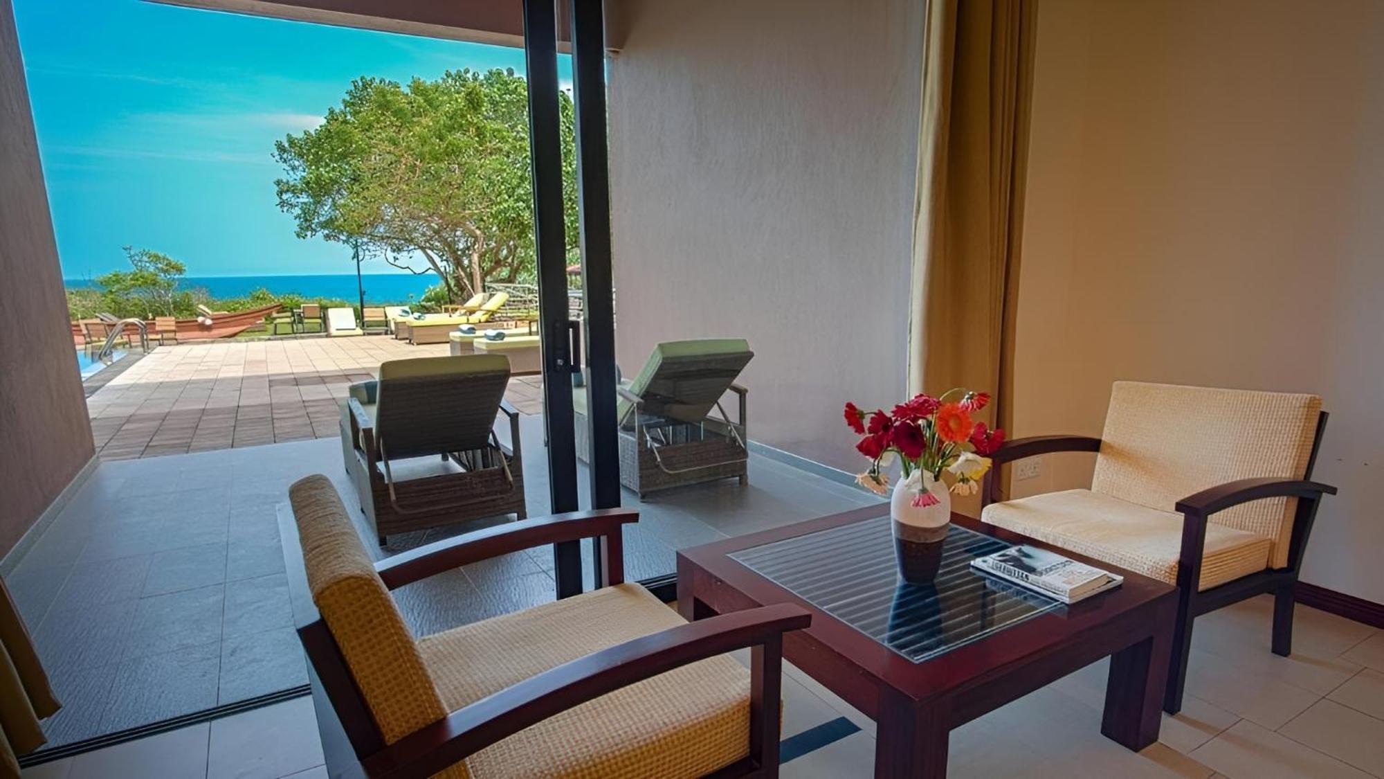 Sooriya Resort & Spa Tangalle Exterior photo